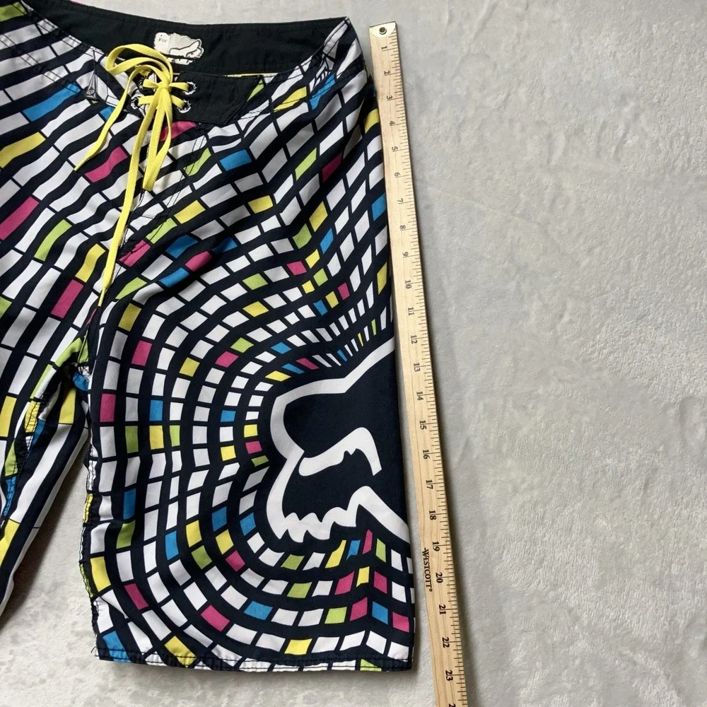 Y2K Fox Racing Board Shorts Mens 32 Fit 31 Colorful Geometric Abstract Big Logo